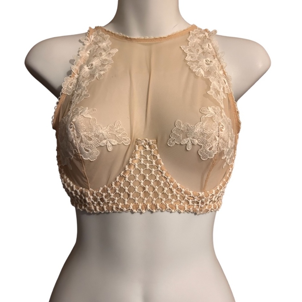 Victoria's Secret "Dream Angles" Underwire Bra
